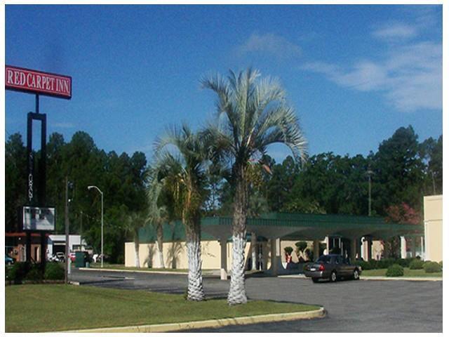 Red Carpet Inn Jesup Exterior photo
